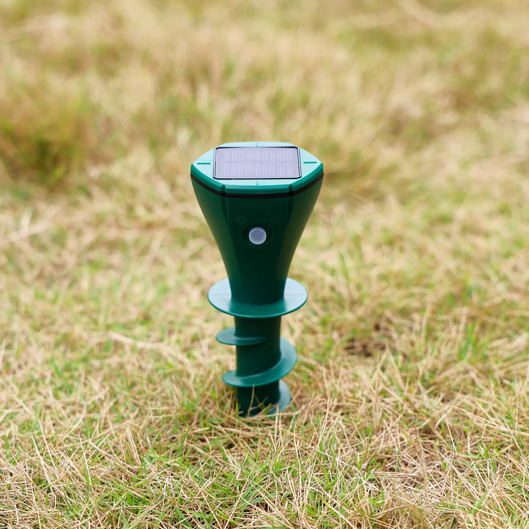 PestGuard Pro Solar Snake Repellent - Image 6